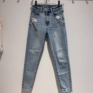 American Eagle High Waisted Mom Jeans